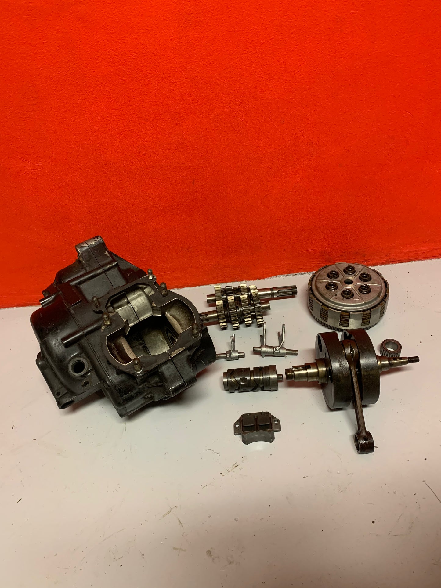 Suzuki RM400 Engine 1978 crankcase gearbox crankshaft
