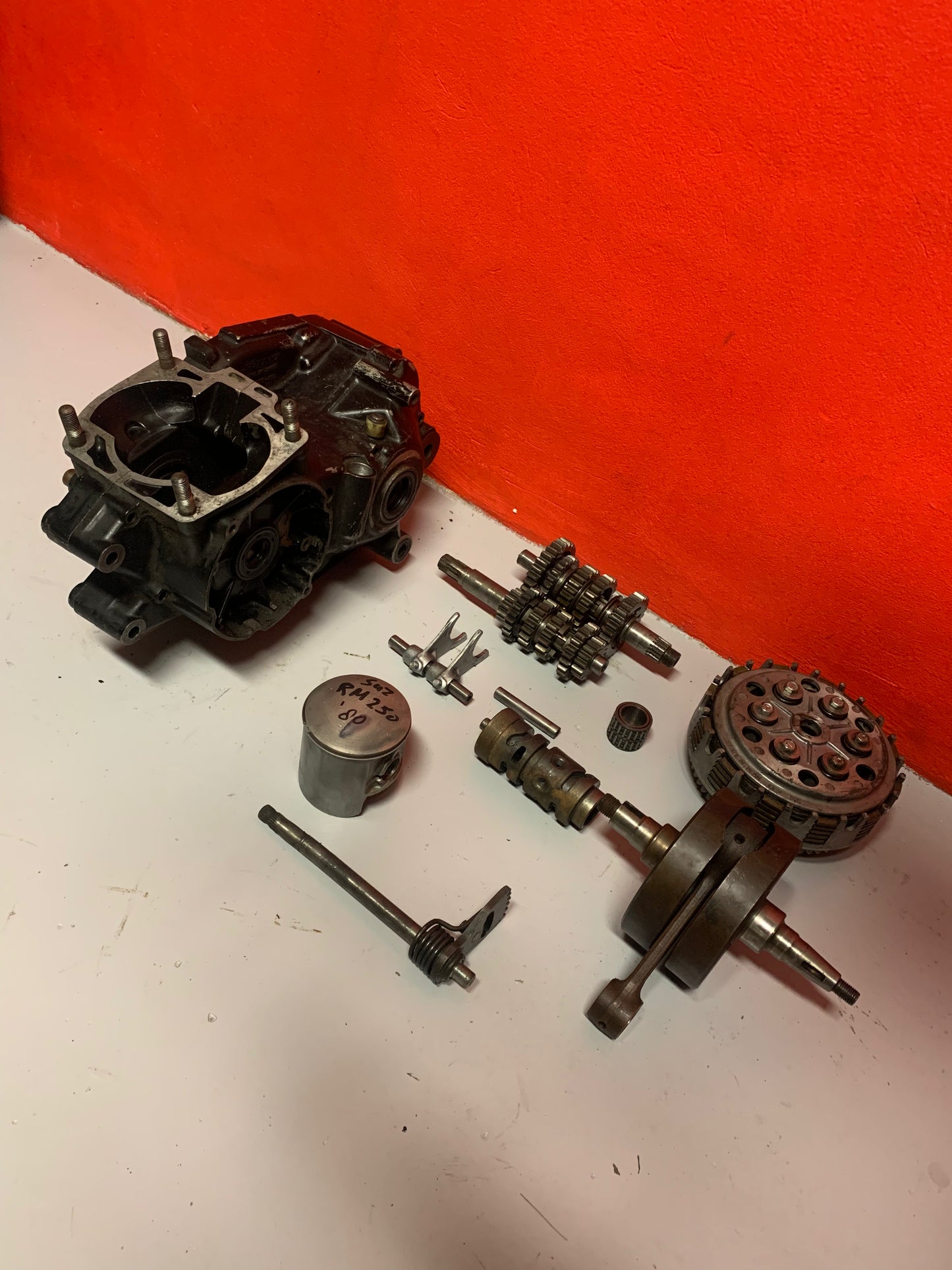 Suzuki Rm250 Engine 1980 crankcase gearbox crankshaft