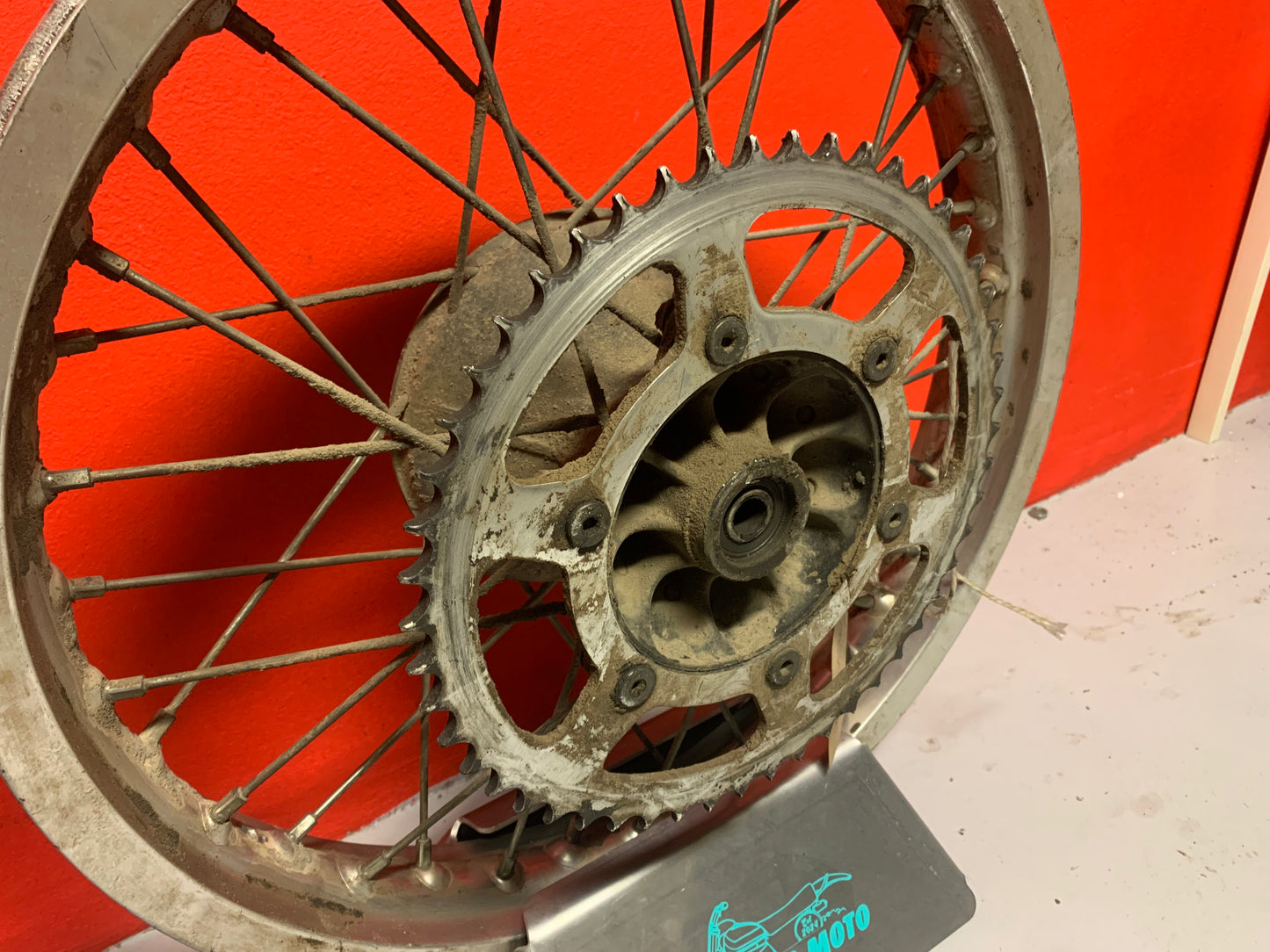 Suzuki RM250 1981 wheels