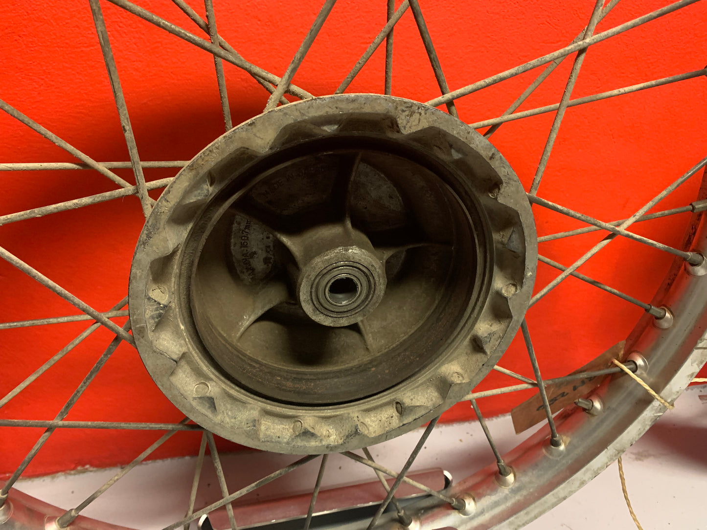 Suzuki RM250 1981 wheels