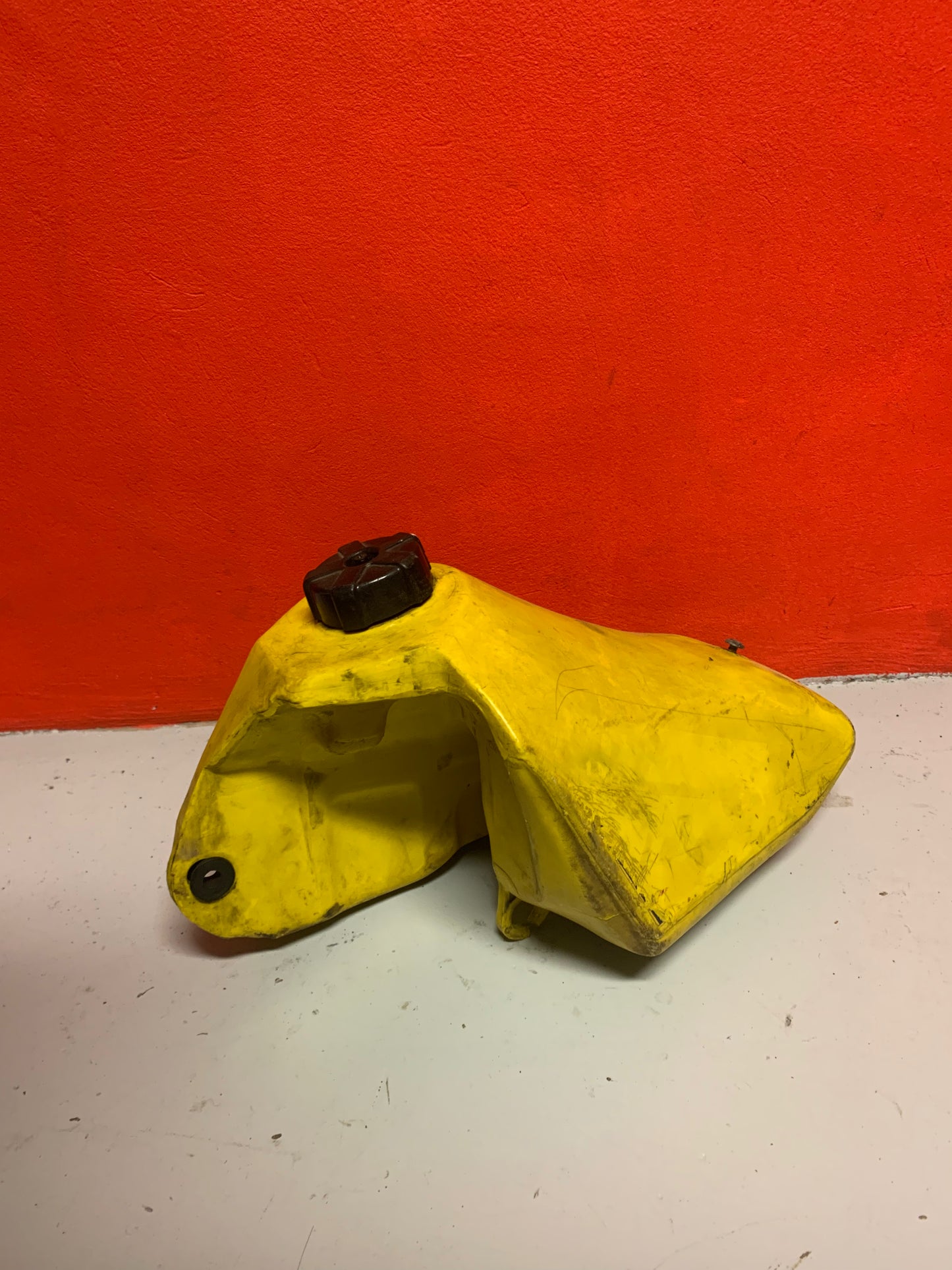 Suzuki RM80 1983-1985 fuel tank