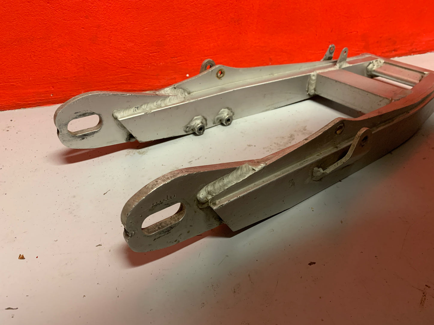 Suzuki RM125 1979 swingarm