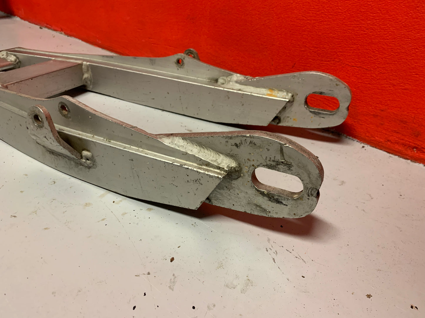 Suzuki RM125 1979 swingarm