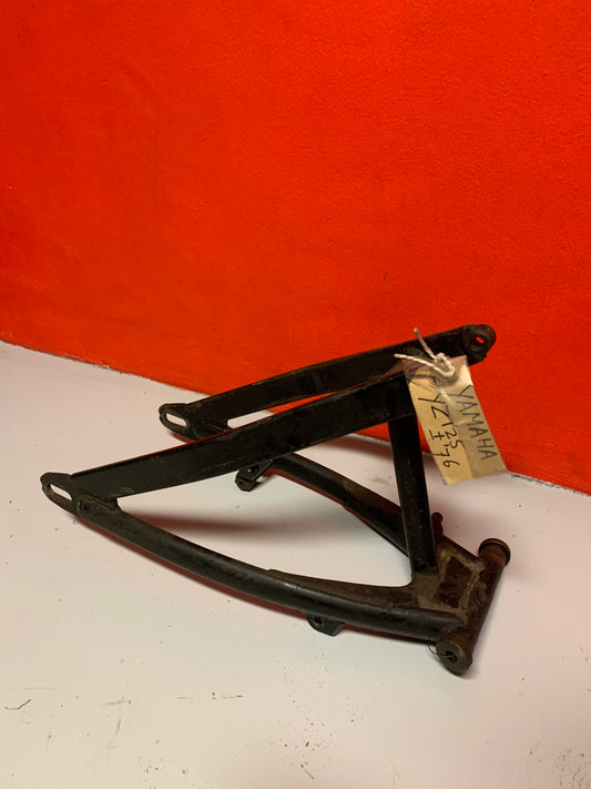 Yamaha YZ125 1976 swingarm