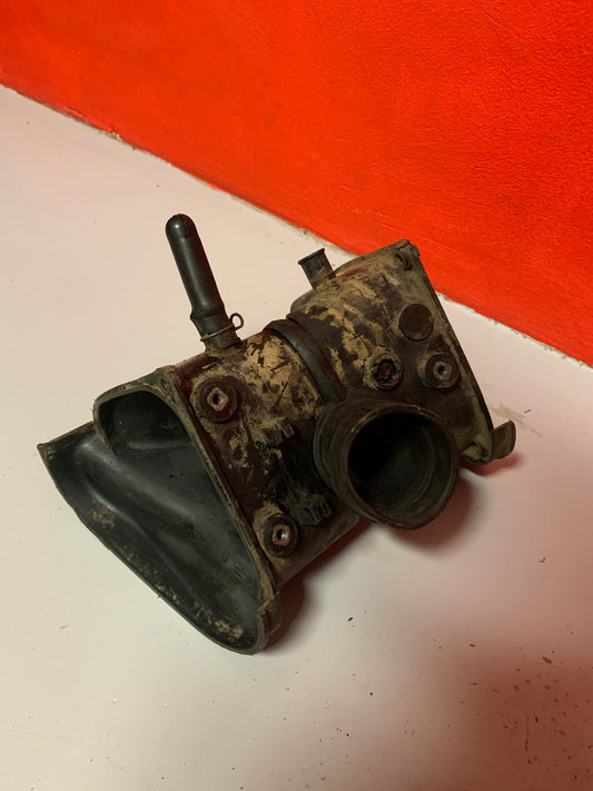 Yamaha YZ125 1976 air filter box oem