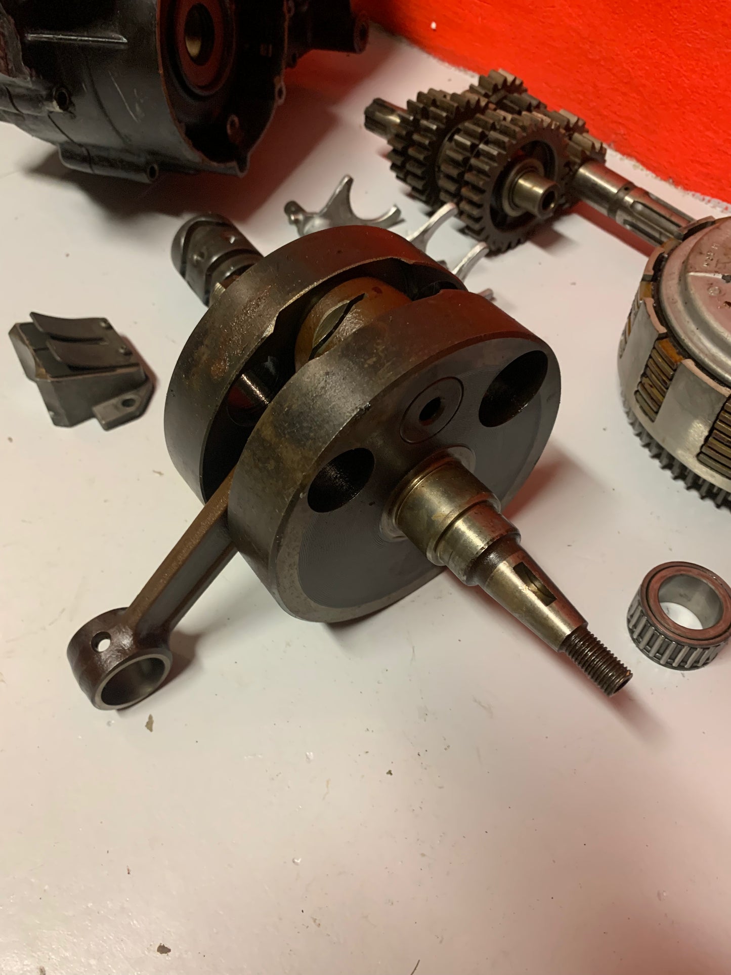 Suzuki RM400 Engine 1978 crankcase gearbox crankshaft