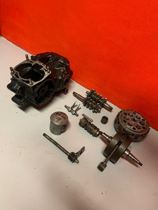 Suzuki Rm250 Engine 1980 crankcase gearbox crankshaft