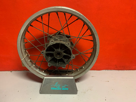 Yamaha YZ250 1983 rear wheel